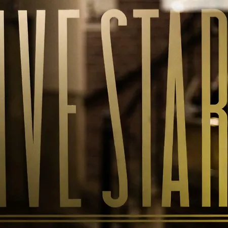 公寓式酒店 Five Stars
