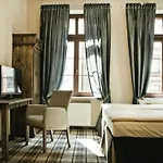 Five Stars 3* Breslavia