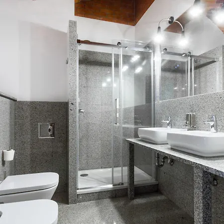 Lägenhetshotell Five Stars 3*