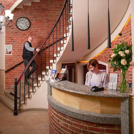 Aparthotel Five Stars