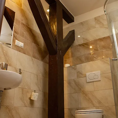 Ξενοδοχείο με διαμερίσματα Five Stars Βρότσλαβ