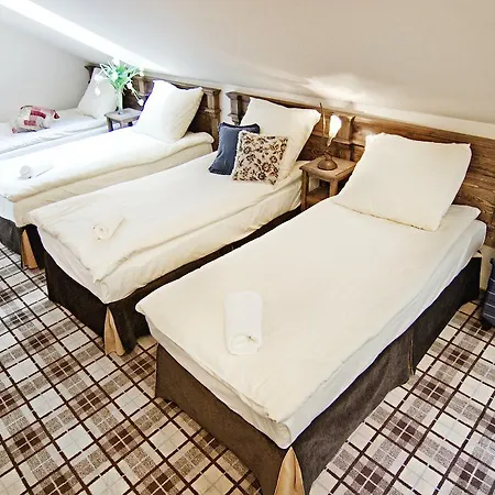Hotel apartamentowy Five Stars