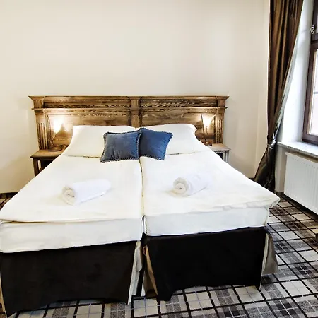 Ξενοδοχείο με διαμερίσματα Five Stars 3*