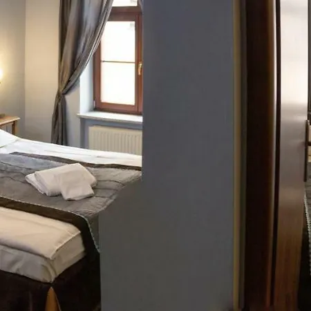 Five Stars Lägenhetshotell Wrocław