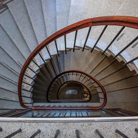 Ξενοδοχείο με διαμερίσματα Five Stars